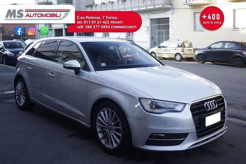 Argento Usata 2014 Audi A3 Business Due volumi | 11.900 € (Ottimo prezzo) - Immagine 1/4