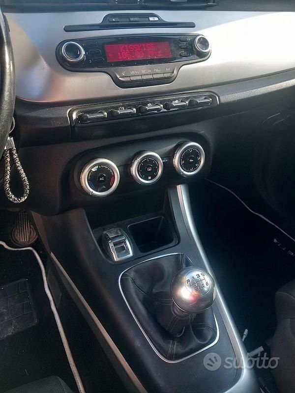 Usata Alfa Romeo Giulietta 2013 Bianco Utilitaria