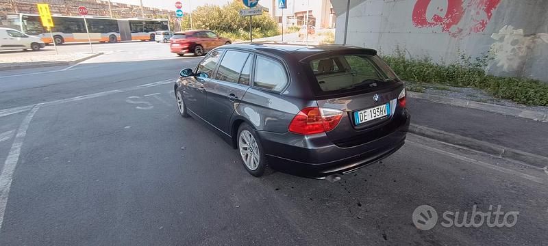 Usata BMW 320 M Sport 163 CV (119 kW) 2006 Grigio Station wagon