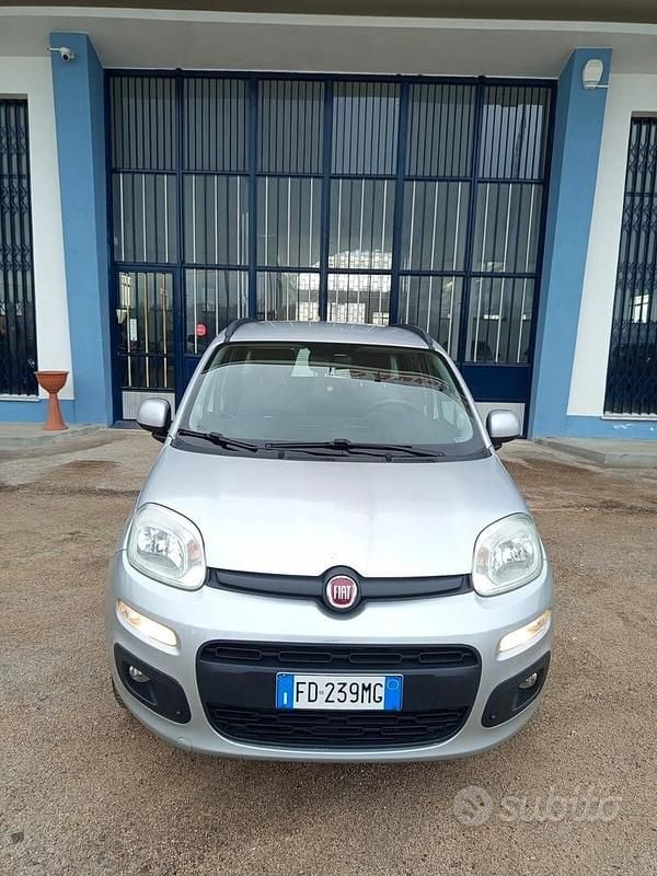 Usata Fiat Panda Lounge 86 CV (63 kW) 2016 Grigio Utilitaria