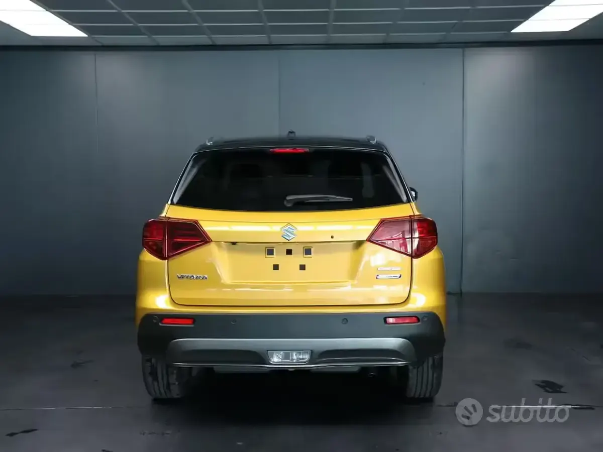 Nuova Suzuki Vitara 110 CV (80 kW) 2026 Giallo SUV