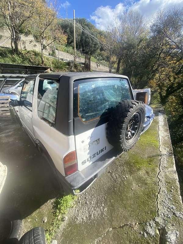 Usata Suzuki Vitara 75 CV (55 kW) 1990 Cabrio