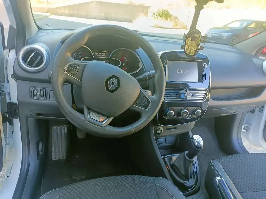 Usata Renault Clio Intens 90 CV (66 kW) 2018 Bianco Station wagon