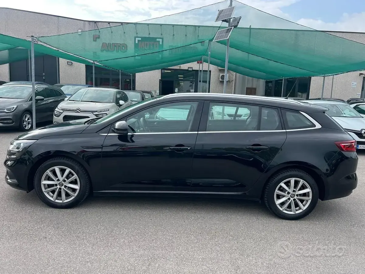 Usata Renault Mégane GrandTour Business 116 CV (85 kW) 2019 Nero Station wagon