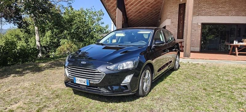 Usata Ford Focus 101 CV (74 kW) 2019 Nero Berlina