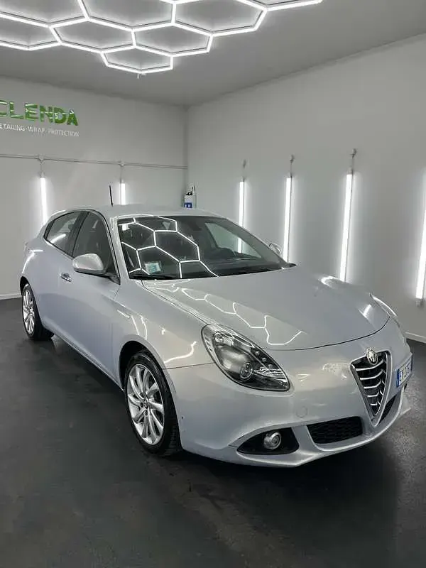 Usata Alfa Romeo Giulietta Distinctive 105 CV (77 kW) 2015 Utilitaria