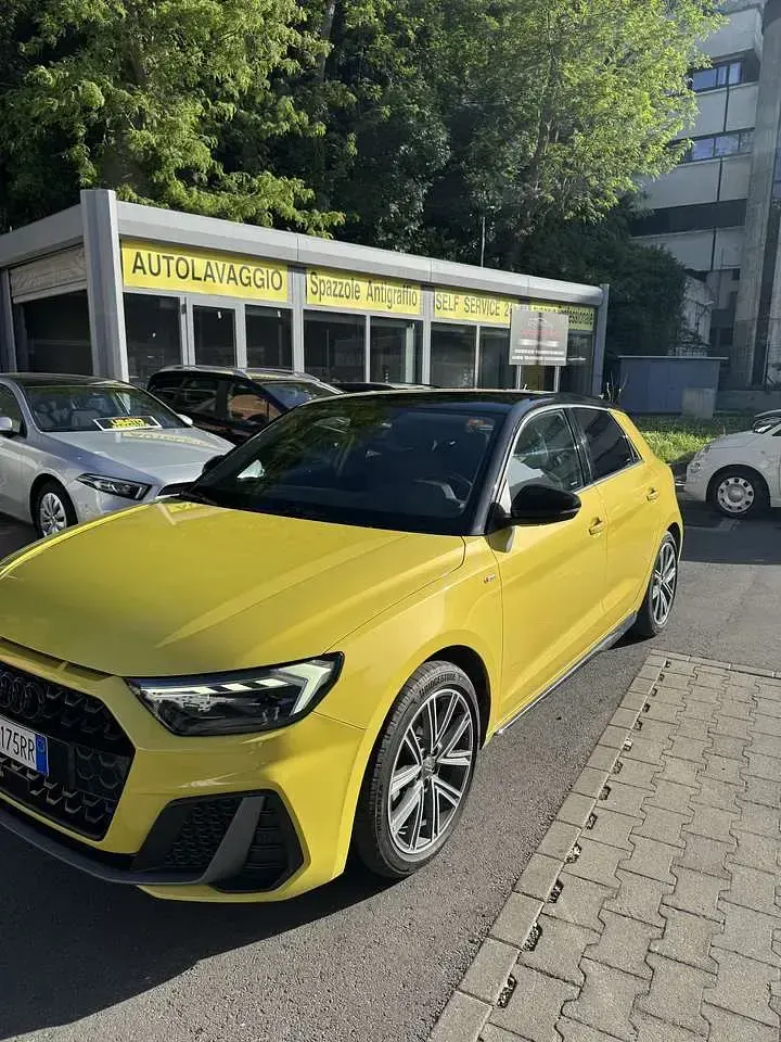 Usata Audi A1 Sportback S-Line 150 CV (110 kW) 2019 Other Utilitaria