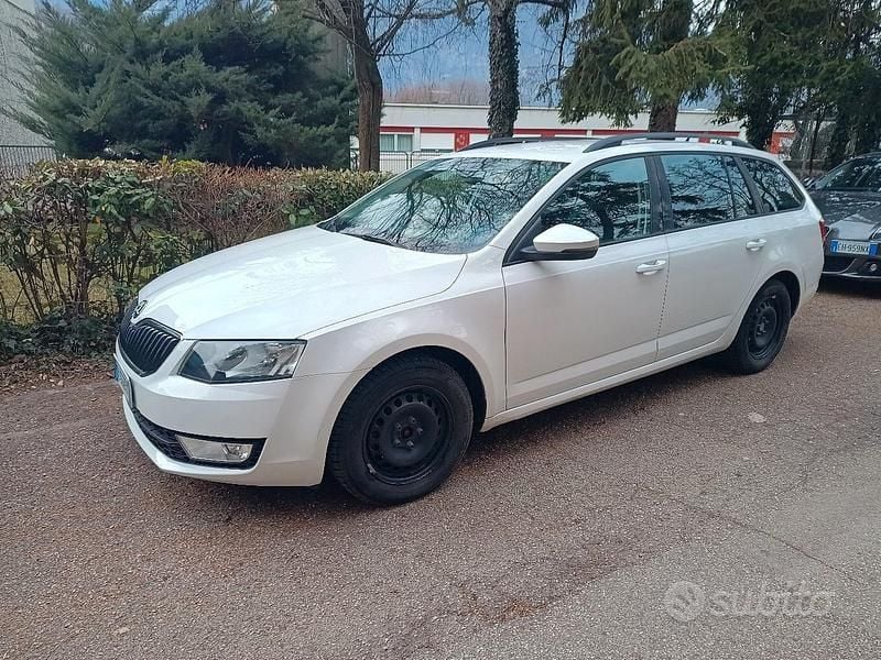 Usata Skoda Octavia 105 CV (77 kW) 2018 Bianco Station wagon