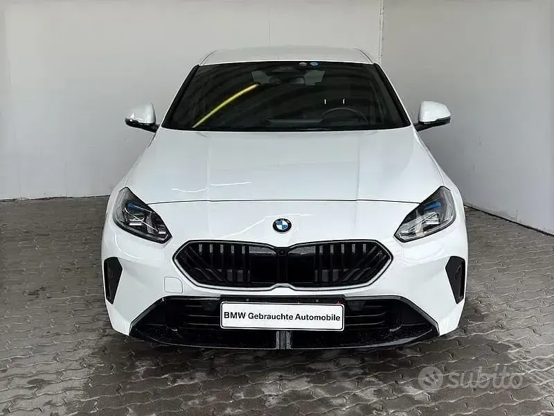 Usata BMW 118 M Sport 150 CV (110 kW) 2025 Bianco Utilitaria