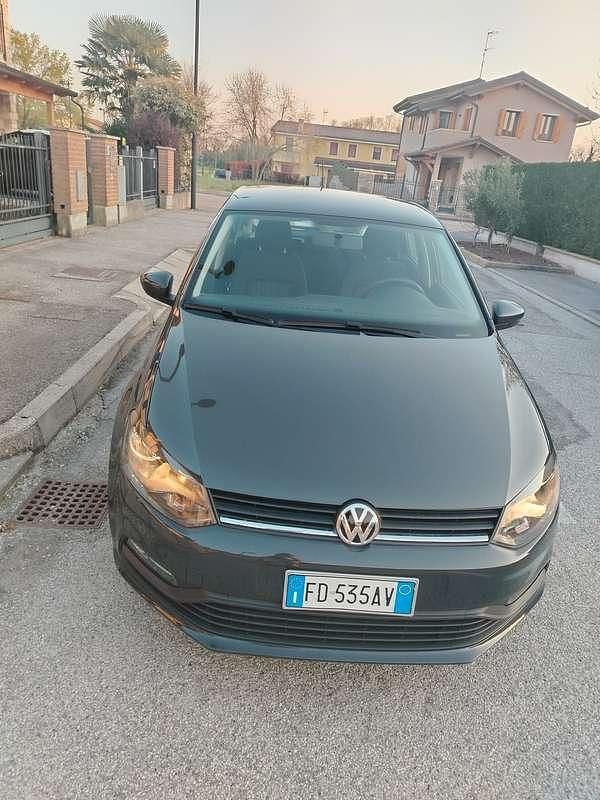 Usata VW Polo Trendline 60 CV (44 kW) 2016 Grigio Berlina