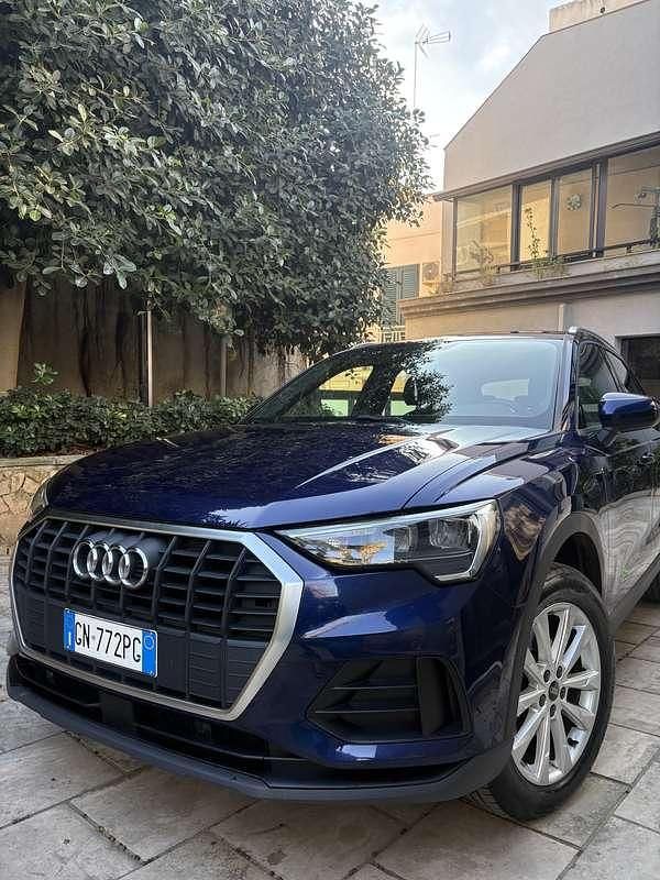 Usata Audi Q3 Business 150 CV (110 kW) 2021 Blu/azzurro SUV