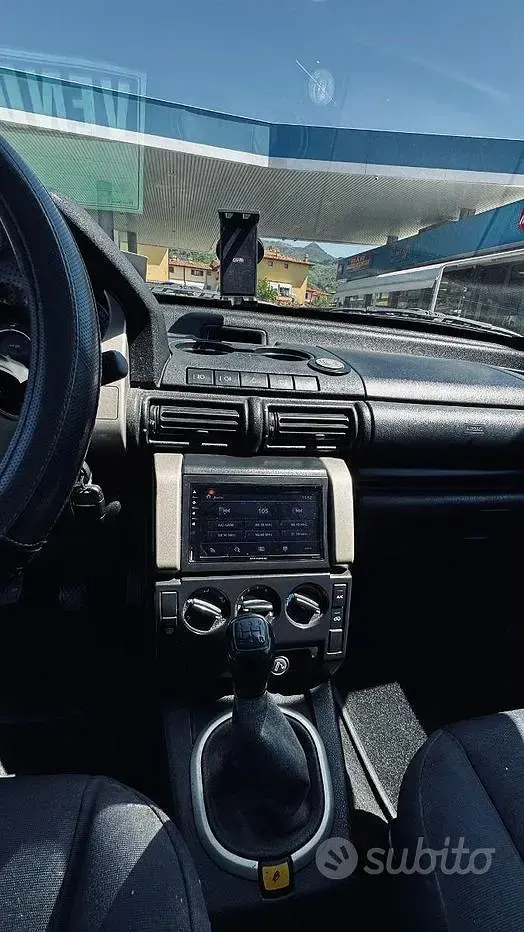 Usata Land Rover Freelander 109 CV (80 kW) 2004 Nero SUV