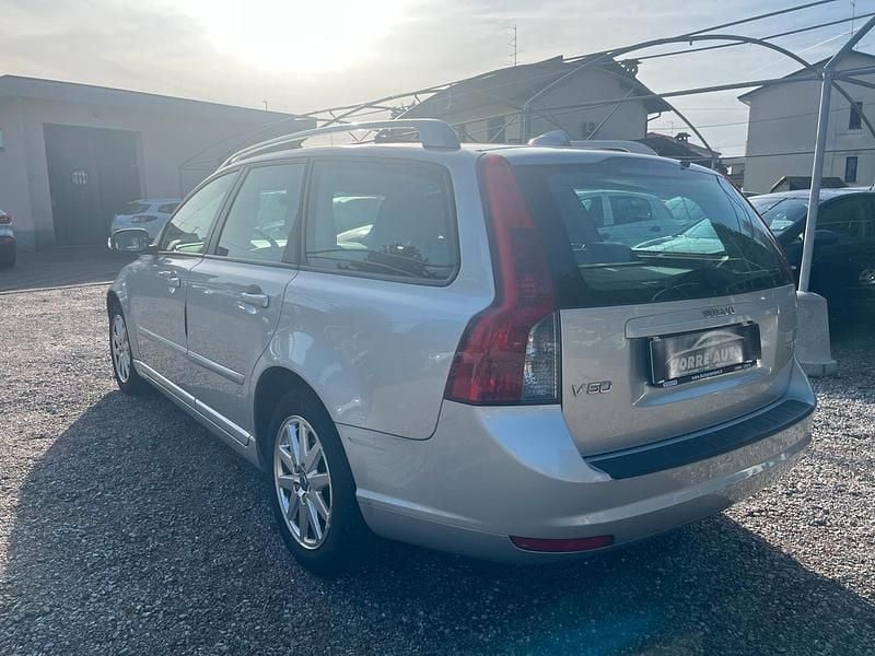 Usata Volvo V50 Kinetic 136 CV (100 kW) 2008 Argento Station wagon