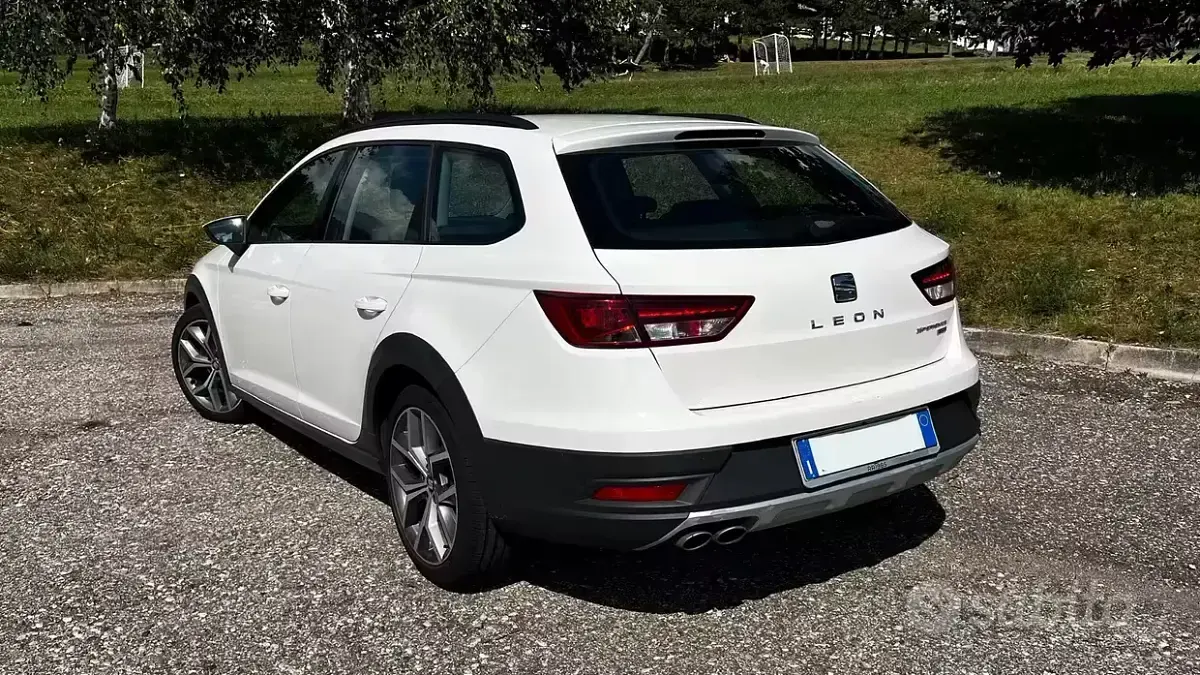Usata Seat Leon X-Perience 4Drive 150 CV (110 kW) 2015 Bianco Station wagon