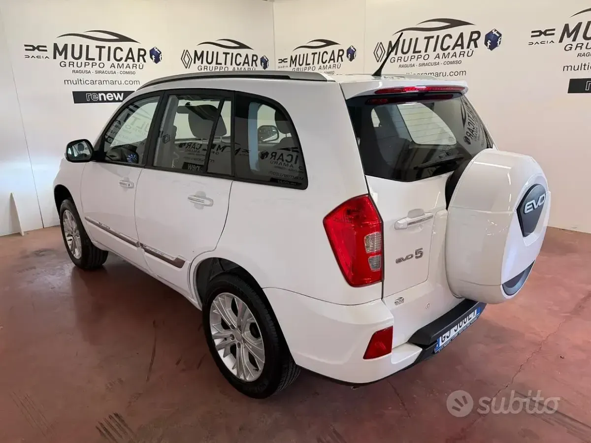 Usata EVO Evo 5 126 CV (92 kW) 2022 Bianco SUV