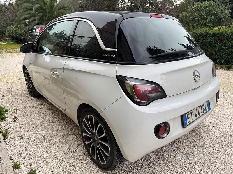Usata Opel Adam Jam 70 CV (51 kW) 2014 Bianco Utilitaria