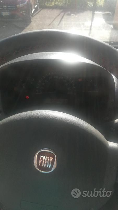 Usata Fiat Panda 77 CV (56 kW) 2007 Utilitaria