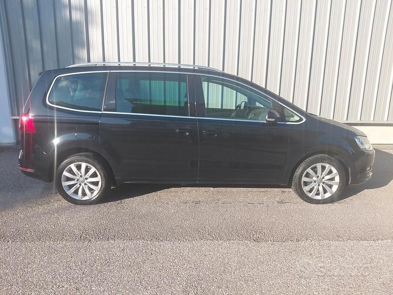 Usata VW Sharan Highline 140 CV (102 kW) 2011 Nero Monovolume