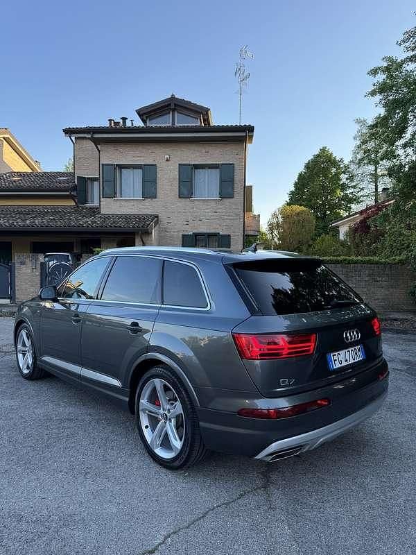 Usata Audi Q7 Business Plus 218 CV (160 kW) 2017 SUV