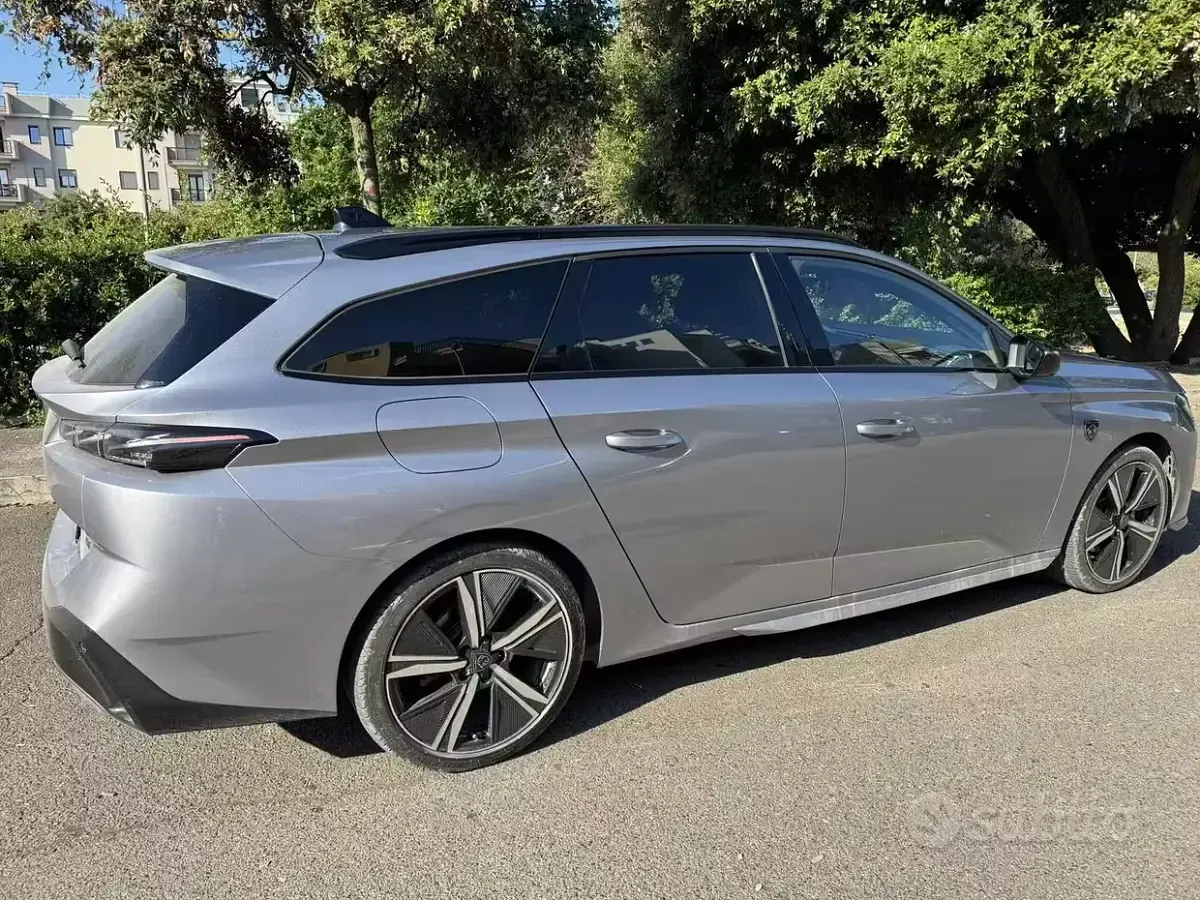 Usata Peugeot 308 SW 131 CV (96 kW) 2025 Grigio Station wagon