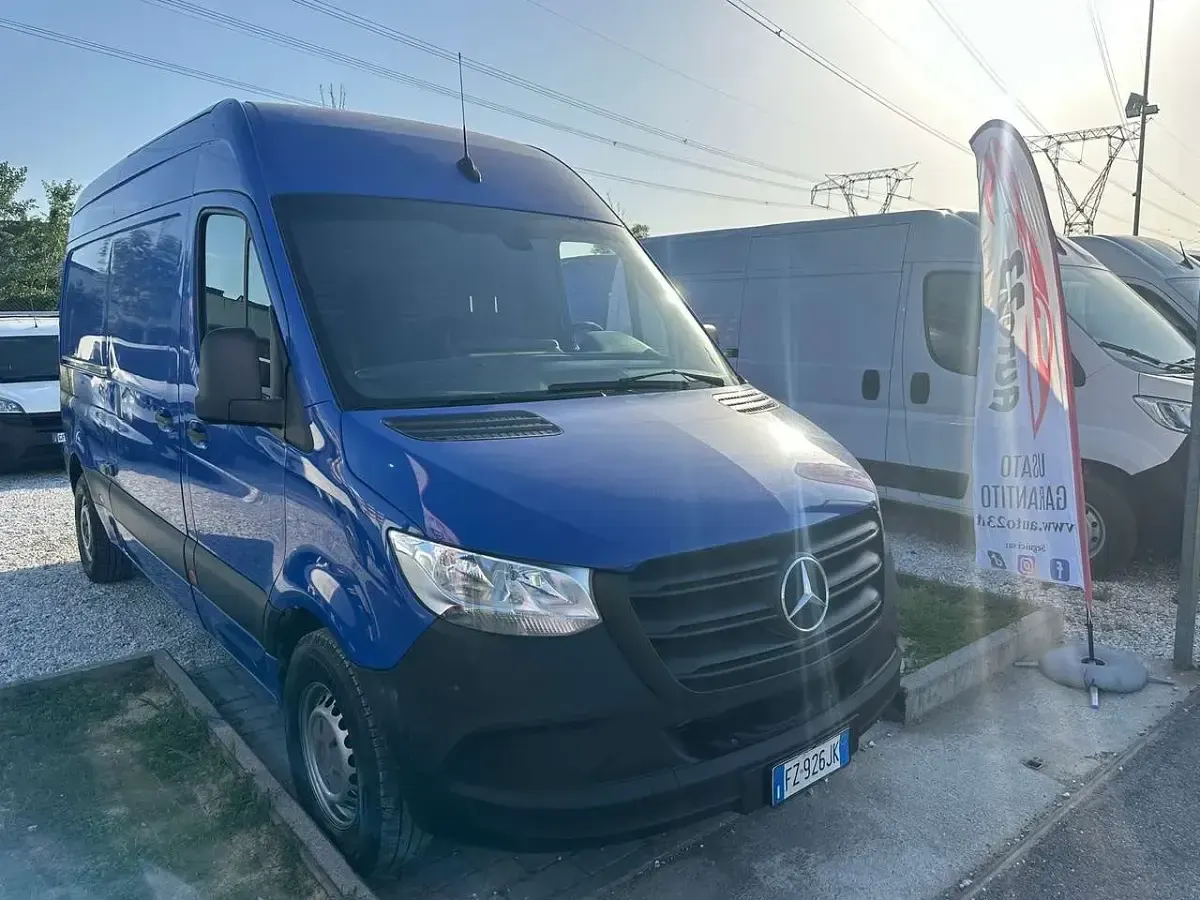 Usata Mercedes Sprinter 116 CV (85 kW) 2019 Blu/azzurro Furgone