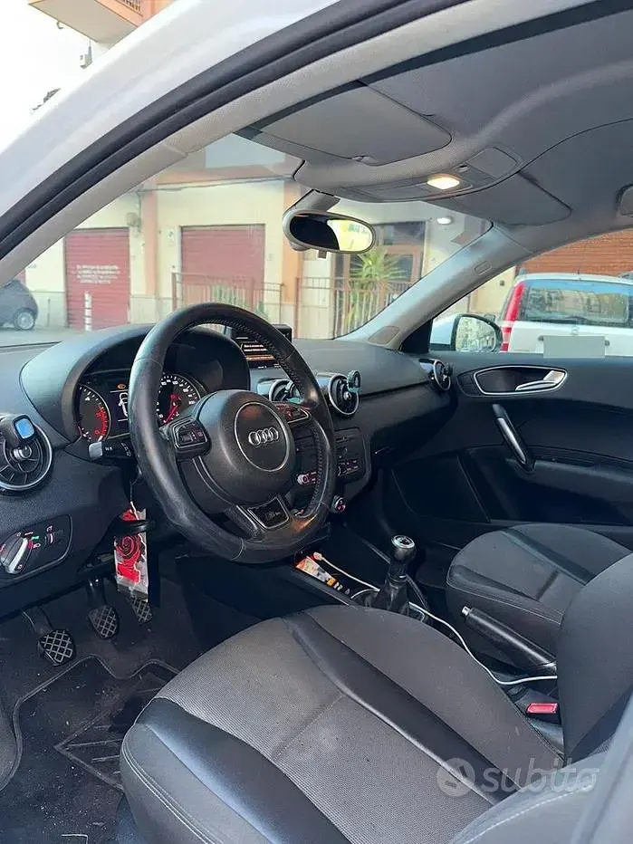 Usata Audi A1 S-Line 105 CV (77 kW) 2012 Bianco Utilitaria