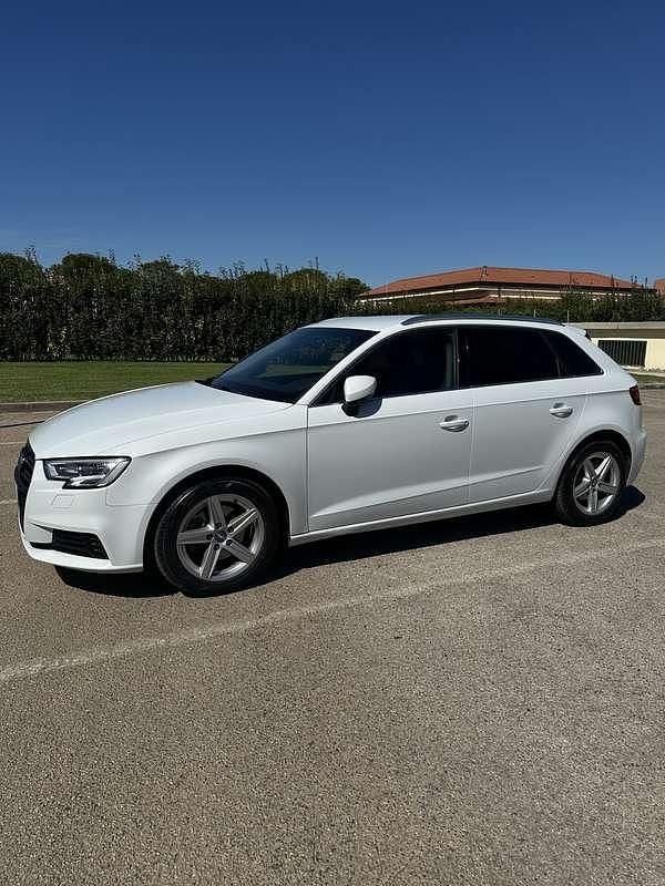 Usata Audi A3 131 CV (96 kW) 2020 Berlina