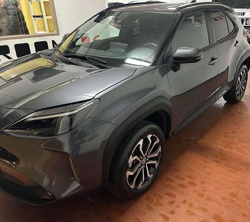 Usata Toyota Yaris Cross Trend 92 CV (67 kW) 2023 SUV