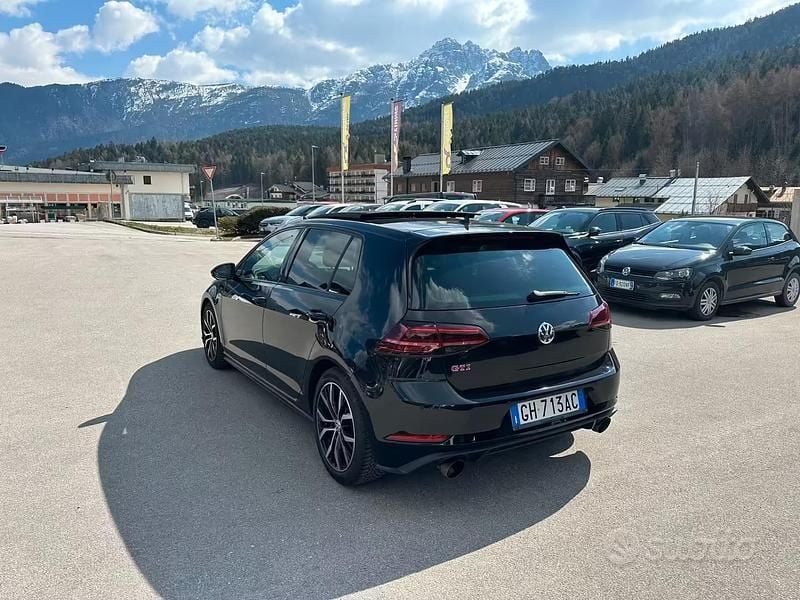 Usata VW Golf VII GTI 245 CV (180 kW) 2019 Nero Berlina