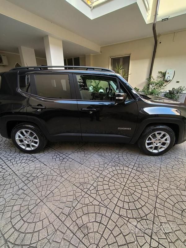 Usata Jeep Renegade Limited 120 CV (88 kW) 2020 Nero SUV