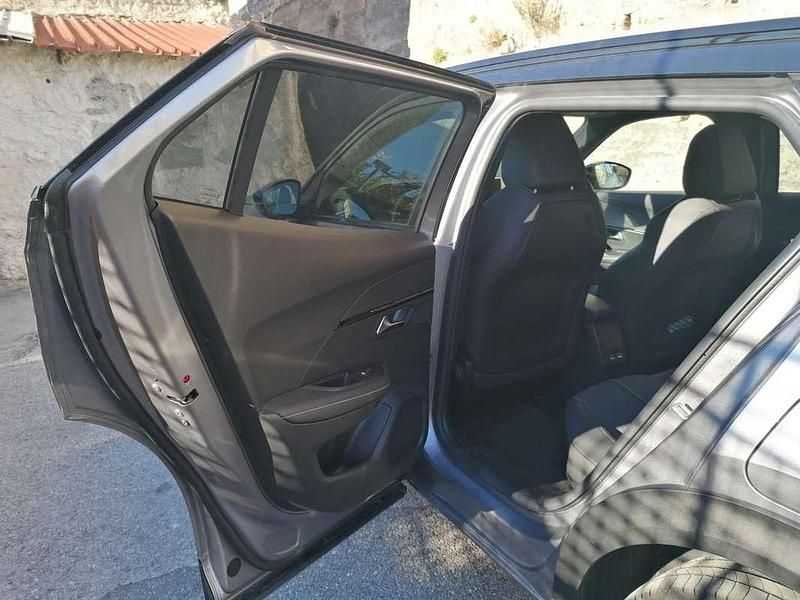 Usata Peugeot e-2008 GTi 56 kW (77 CV) 2021 Grigio SUV