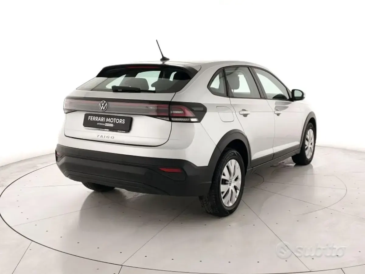 Usata VW Taigo Life 95 CV (69 kW) 2022 Grigio SUV