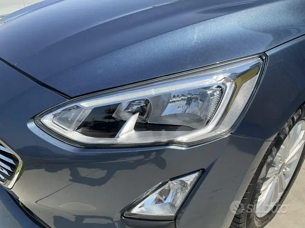Usata Ford Focus Business Edition 125 CV (91 kW) 2018 Blu/azzurro Berlina