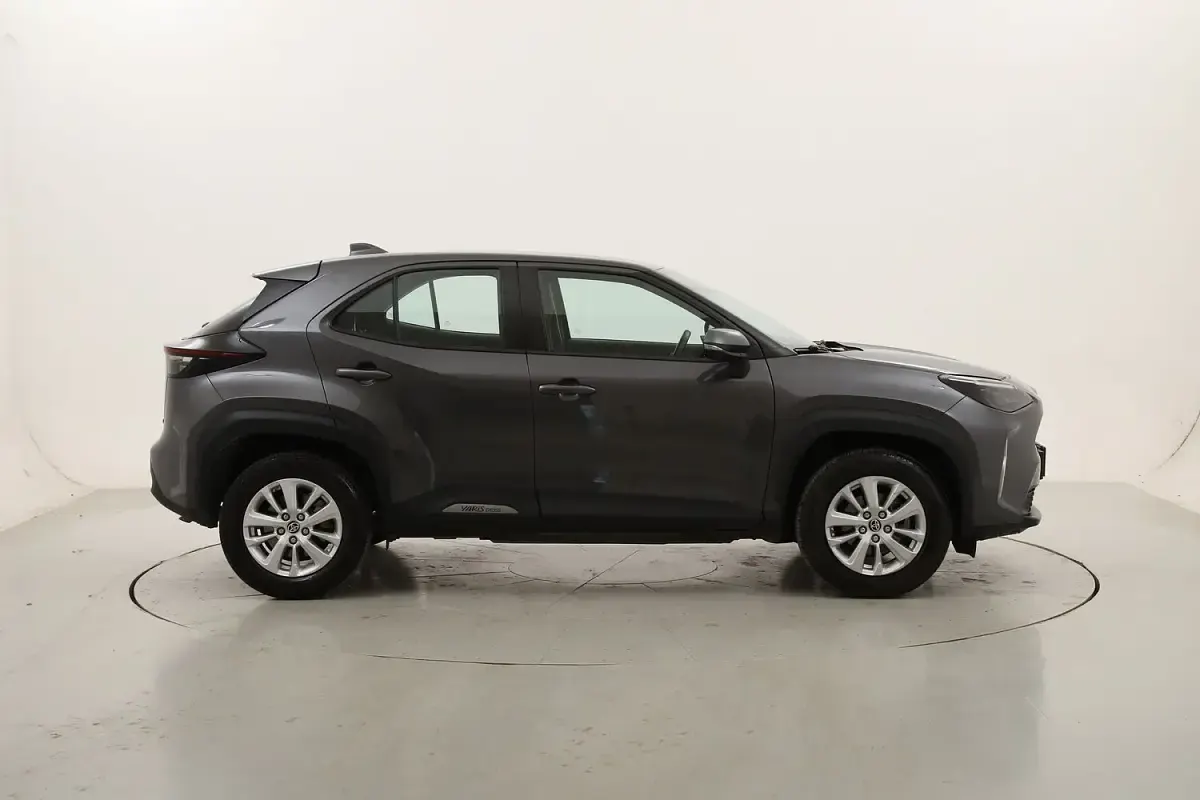 Usata Toyota Yaris Cross Business Edition 116 CV (85 kW) 2022 SUV