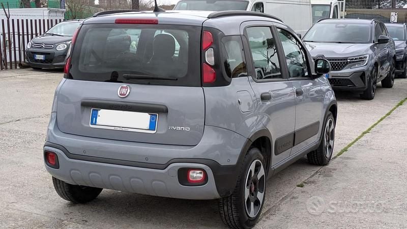 Usata Fiat Panda Cross Cross 70 CV (51 kW) 2021 Grigio Utilitaria