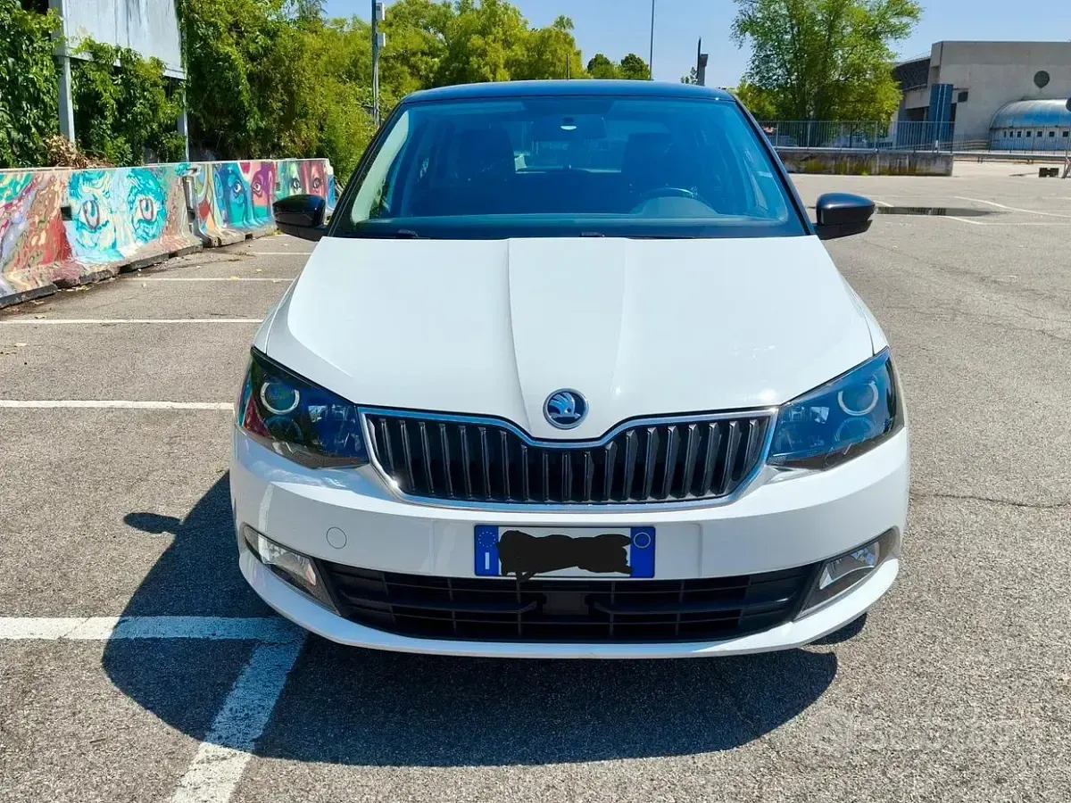 Usata Skoda Fabia Design Edition 90 CV (66 kW) 2016 Utilitaria