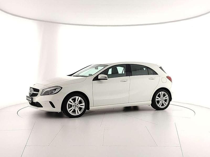 Usata Mercedes A180 109 CV (80 kW) 2018 Bianco Berlina