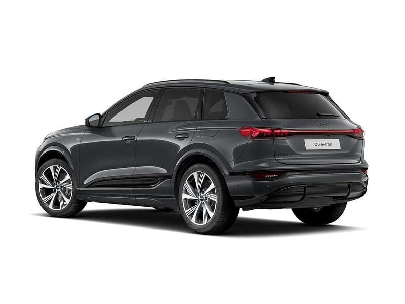Nuova Audi Q6 e-tron S-Line 339 kW (462 CV) 2026 Grigio magnete SUV