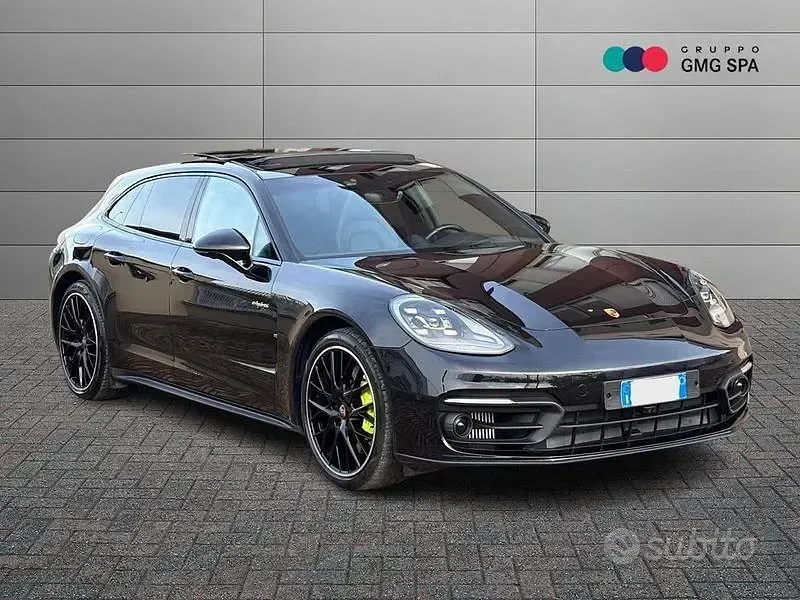 Usata Porsche Panamera 4 E-Hybrid Sport Turismo Sport Turismo 330 CV (242 kW) 2021 Nero Station wagon