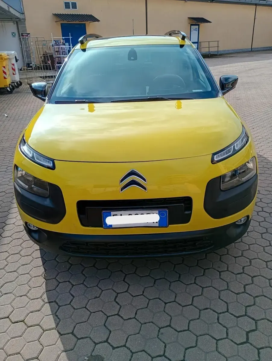 Brugt Citroën C4 Shine 99 HK (72 kW) 2016 Gul Sedan