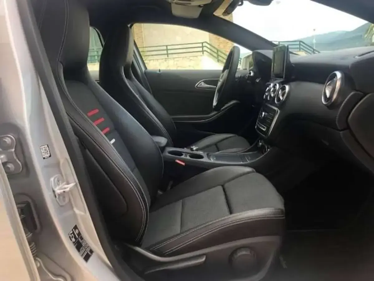 Usata Mercedes A160 90 CV (66 kW) 2017 Grigio Berlina