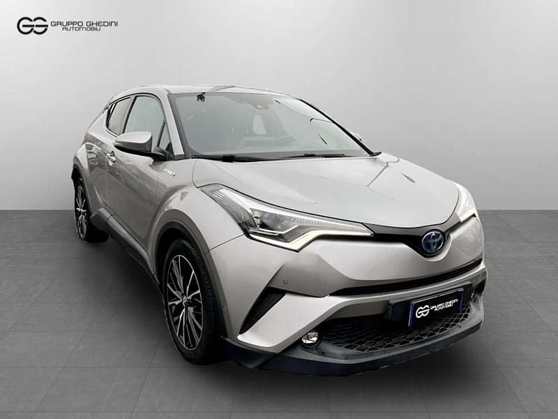 Grigio chiaro m Usata 2018 Toyota C-HR Active SUV | 16.900 € (Buon prezzo) - Immagine 1/4