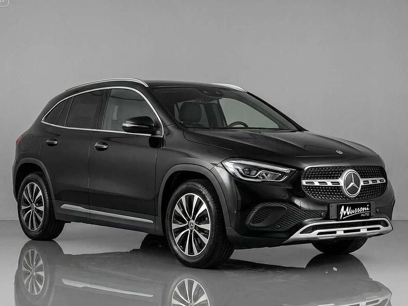 Usata Mercedes GLA250 160 CV (117 kW) 2021 Nero met. SUV