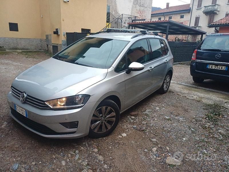 Usata VW Golf Sportsvan 110 CV (80 kW) 2016 Grigio Monovolume