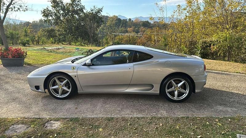Usata Ferrari 360 400 CV (294 kW) 2001 Coupé