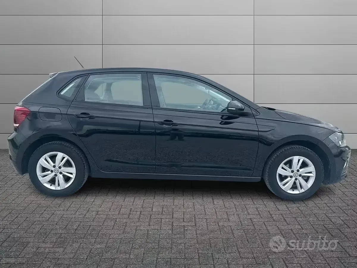 Usata VW Polo Comfortline 90 CV (66 kW) 2020 Black met Utilitaria