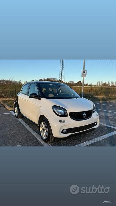 Usata Smart ForFour 2017 Bianco Utilitaria