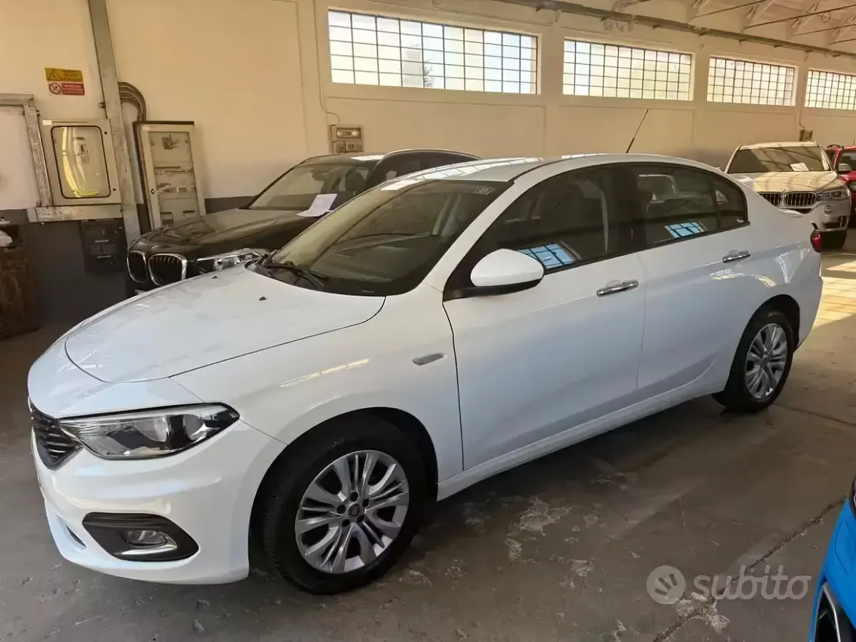Usata Fiat Tipo Easy 95 CV (69 kW) 2016 Bianco Berlina