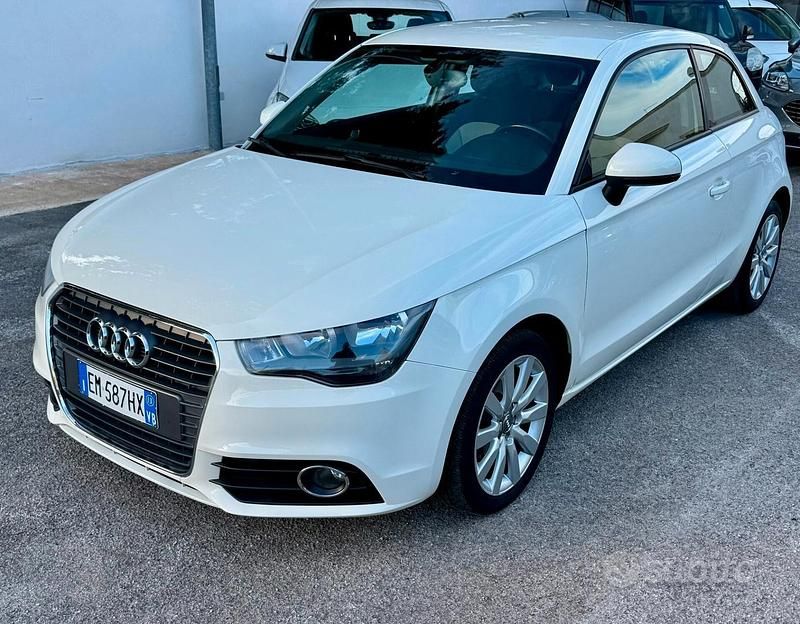 Usata Audi A1 Ambition 105 CV (77 kW) 2013 Bianco Utilitaria