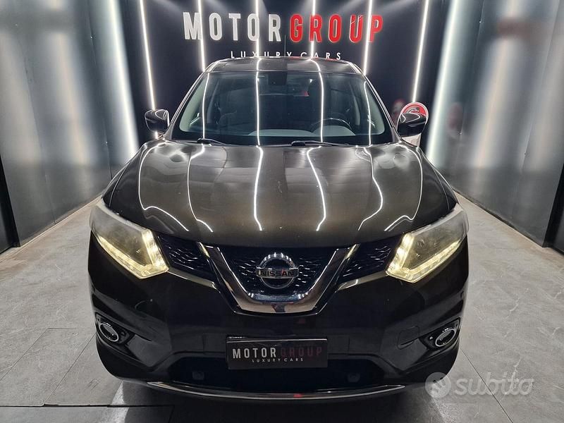 Gebraucht Nissan X-Trail Tekna 131 PS (96 kW) 2015 Grün SUV